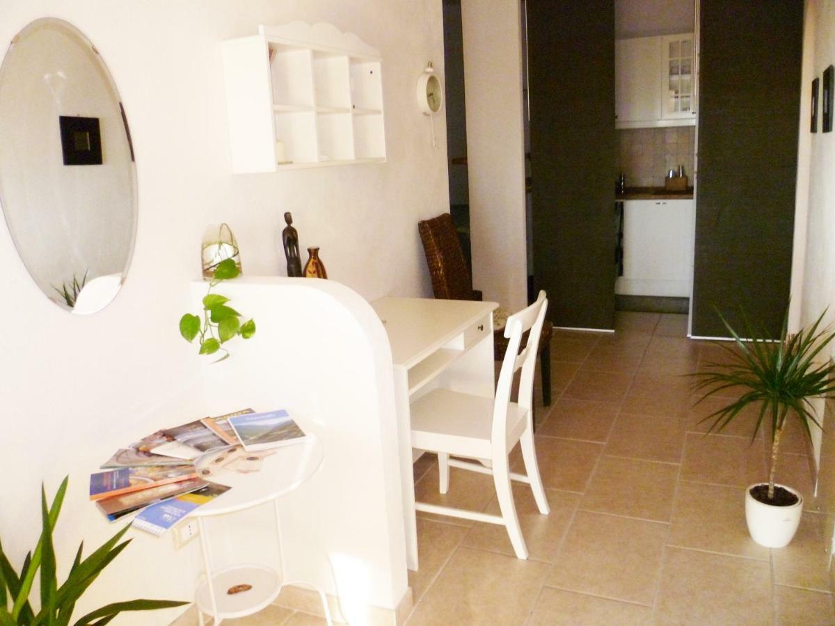 B&B Colle Di Terria Country House Contigliano Ngoại thất bức ảnh